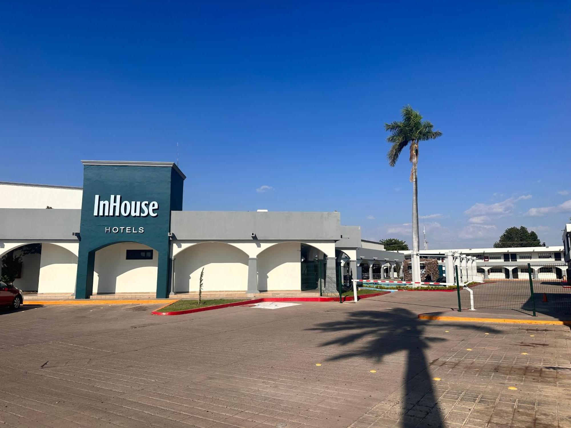 Inhouse Obregon Otel Ciudad Obregón Dış mekan fotoğraf