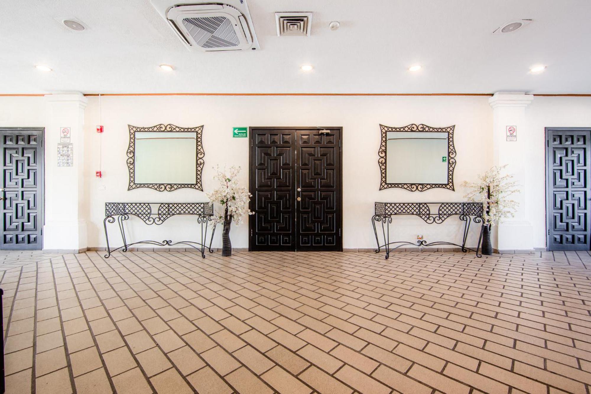Inhouse Obregon Otel Ciudad Obregón Dış mekan fotoğraf
